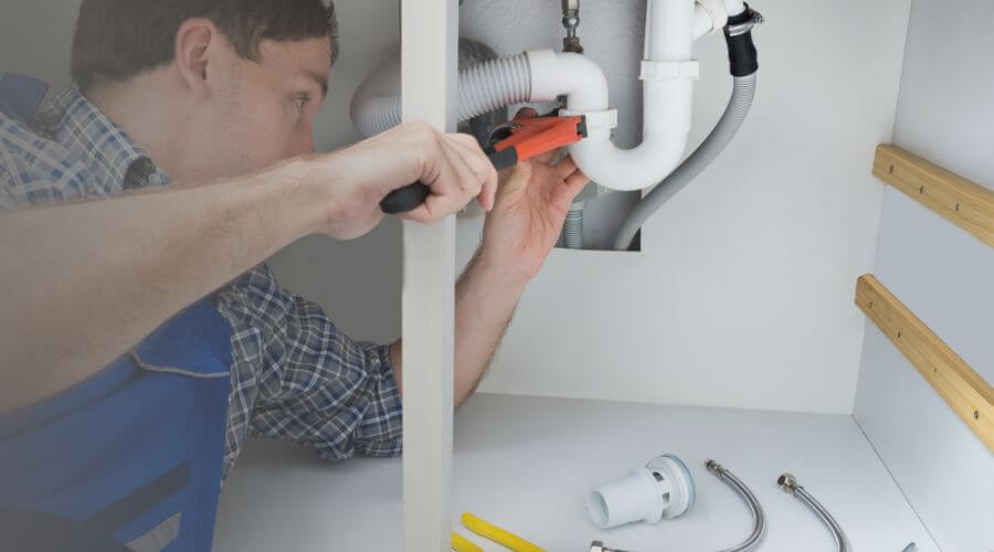 Professional Water heater repair in Newark, AR